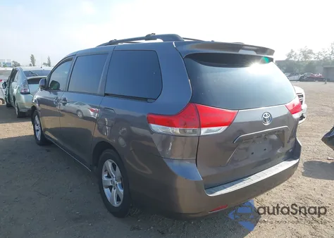 2012 Toyota Sienna Le V6 8 Passenger from USA, damaged, VIN 5TDKK3DC2CS260829
